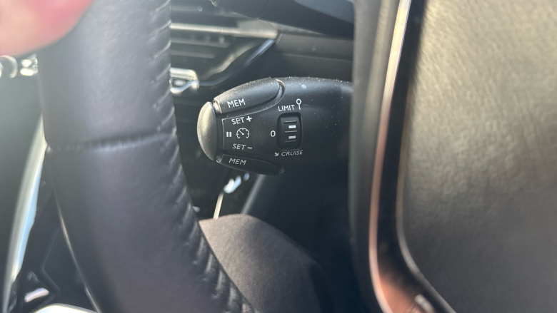 Peugeot 2008 1.2 PureTech Allure Premium+ 5dr Petrol Estate